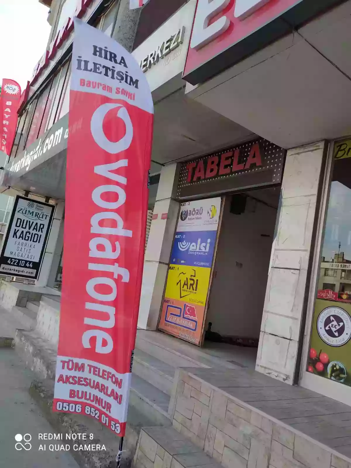 Cep Telefoncu Yelken Bayrağı-8